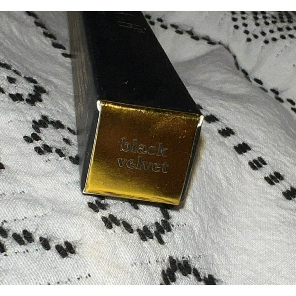 F.A.R.A.H Liquid Eyeliner - Picture 5 of 5
